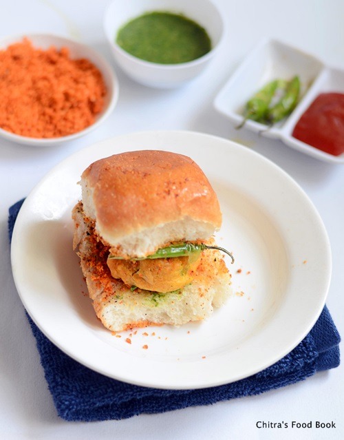 15763631194_927726cbe0_o vada pav